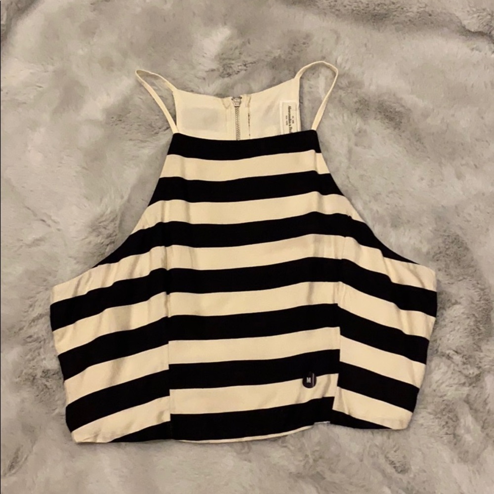 Abercrombie & Fitch Women’s crop top